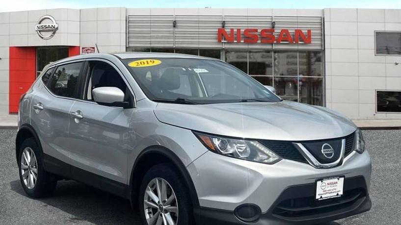 NISSAN ROGUE SPORT 2019 JN1BJ1CR8KW311345 image